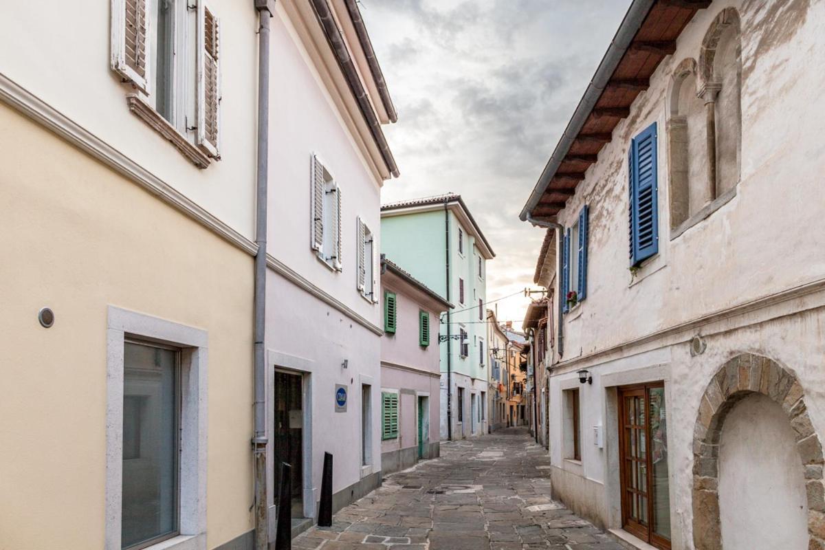 Apartment Evita In The Old Center Of Sunny Koper Eksteriør bilde